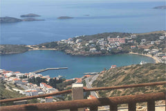 The house has a traditional Cycladic style that has been combined with some mode Mpatsi, Greece PANORAMIO Cycladic home vacation rental 24600281