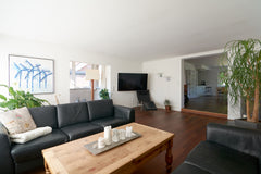 Vores bolig lægger tæt på Centrum (5km)  og lige om hjørnet ligger UtterslevMose Copenhagen, Denmark Byhus - 14 min fra centrum/hovedbanen/Nørreport Entire home vacation rental 17663684