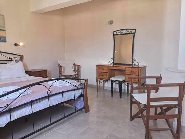 The Three Brothers Studios is a self-catering accommodation. It is a two storey  Ottawa, Canada Three Brothers Studios, Studio Apartment 7 Entire rental unit vacation rental 18196875