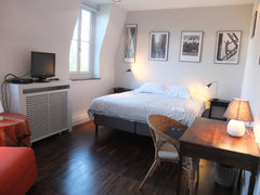 Charming apartment, 100 sq meters, second floor, large garden around the house.  Brussels, Belgium Charming quiet apt. Brussels University, EU areas Entire rental unit vacation rental 16375720