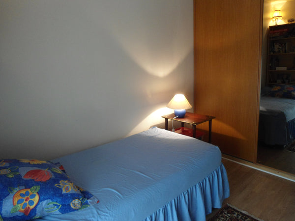 Mon logement est proche des transports :<br />A proximité de la Gare du Nord et  Paris, France Chambre sympa et chaleureuse à Paris Private room in rental unit vacation rental 13741136