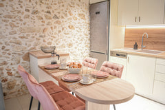 Feel the authentic cretan hospitality!PHILIKON Luxury Suites is a complex of 4 l Rethimnon, Greece Philikon Luxury Suite-Euphoria Entire rental unit vacation rental 595486648639431964