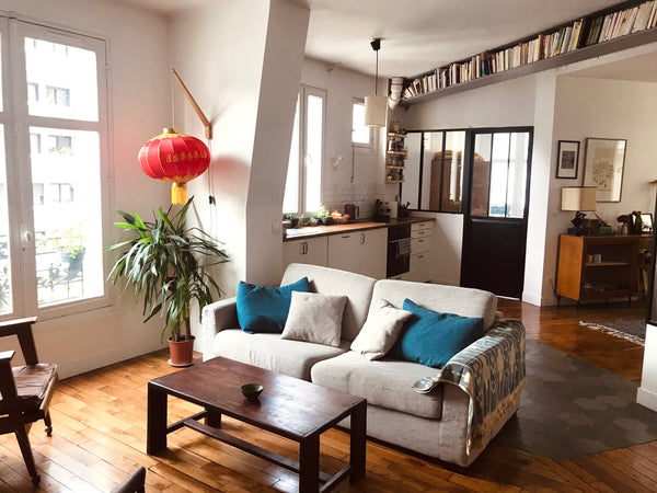 Hello ! <br /><br />my home is the heart of Ménilmontant, a cool and artistic di Paris, France ★ Bright flat in the heart of Ménilmontant Entire rental unit vacation rental 19706068
