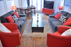 Very nice apartment, at the same time warm, spacious, bright and comfortable. Co Paris, France Magnificent apartment in a charming area Entire rental unit vacation rental 19302910