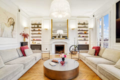 Important note: The apartment is disinfected after each stay<br /><br />If luxur Paris, France Parisian Penthouse with Eiffel Tower Vues- 8eme Entire rental unit vacation rental 29840392