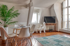 This spacious duplex apartment is perfect to discover Ghent, it is situated in t San Francisco, CA Duplex apartment in centre of Ghent with terrace Entire rental unit vacation rental 39125548