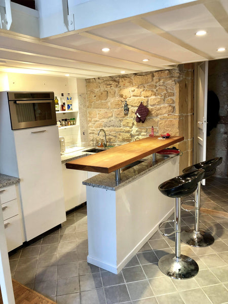 Appartement chaleureux en plein centre de Lyon, idéal pour un séjour touristique Lyon, France Appartement atypique en duplex Entire rental unit vacation rental 24427133