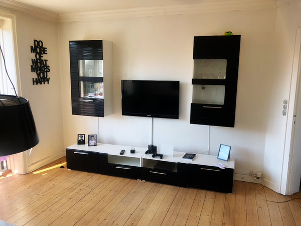 Apartment contains bed for 2 adults and 1 child.<br /><br />Apartment with 2 roo Copenhagen, Denmark Apartment close to central Copenhagen Entire condo vacation rental 51702235