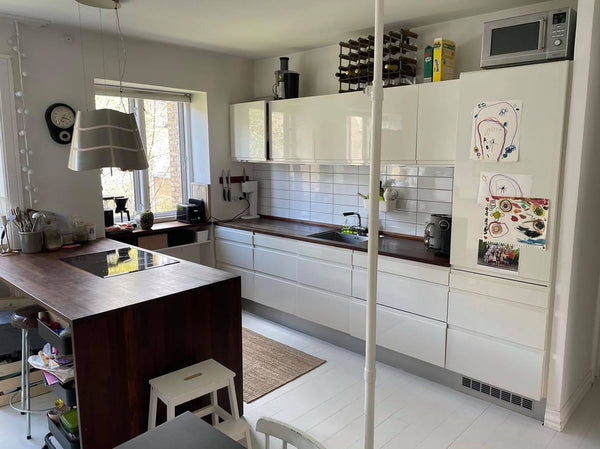 Light, modern and cosy flat just 25 min from the city center. Public transportat Copenhagen, Denmark Modern and spacious flat close to the city center Entire rental unit vacation rental 25821559