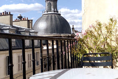 <b>The space</b><br />In the Marais, 28m2 studio-appartment with all comfort in  Paris, France Between Place des Vosges- Bastille Entire rental unit vacation rental 975201