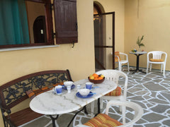 Die liebevoll eingerichteten Apartments verfügen über ein Schlafzimmer mit einem Crete, Greece Sonniges Apartment im Grünen 2 Entire rental unit vacation rental 13560856