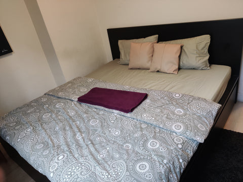 A Private room big King size bed and dedicated workspace. <br />Near Madou metro Pune, India Premium bedroom with king size bed & workspace Private room in rental unit vacation rental 592539307016842403