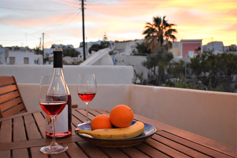 Situated in the center of the old Karterados settlement, this studio is ideal fo Karterádos, Greece Neso and Thoe III Cycladic home vacation rental 50482297