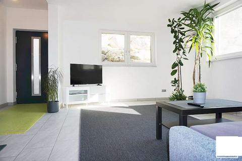 Bei der Unterkunft handelt es sich um den Untergeschoss eines schönen neu-gebaut Vienna, Austria Flat near Schönbrunn (13. Bezirk/13th district) Entire rental unit vacation rental 37840124