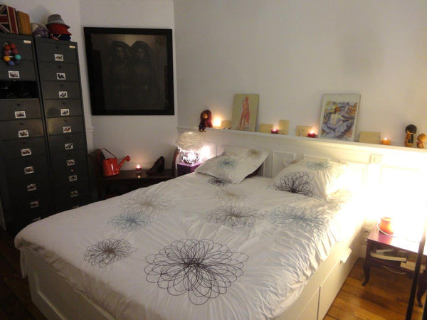 Ideal 2 rooms for a couple at the foot of Montmartre's Butte. In the heart of a  Paris, France Romantic 2 rooms in Montmartre Entire rental unit vacation rental 4261731