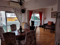 Enjoy the simple things in this peaceful and central living space.<br />Very com GR classic comfortable family apartment Entire condo vacation rental 53698850