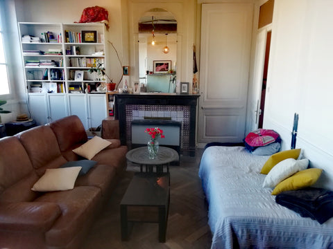 Appartement lyonnais de 45m2, au coeur du quartier Saint-Jean. Il se situe au 5è Lyon, France Appartement au coeur du Vieux Lyon Entire rental unit vacation rental 53712715