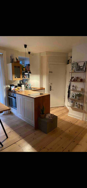 Close to metro and the lakes. 15 mins to city centre. A lot of cafe and restaura Copenhagen, Denmark Lovely 2 bed-room in the heart of Østerbro :-) Entire condo vacation rental 51798668