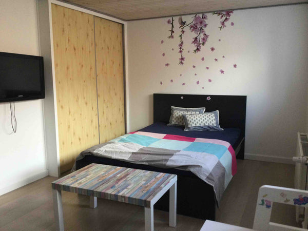Easy to find Vila, 2 mins from Vanlose station. Metro is direct to the airport,   Entire apartment for Vegetarians. Prime location Private room in villa vacation rental 48389942