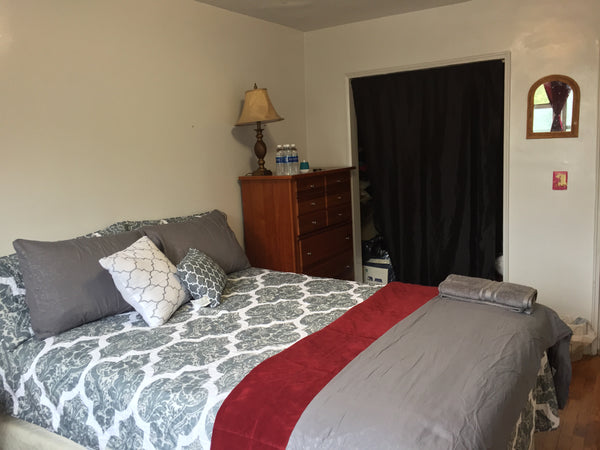 My cool and comfortable Apartment is very spacious in a very relax mode area of  New York, United States Rental unit in Bronx · ★4.87 · 1 bedroom · 1 bed · 1 private bath Private room in rental unit vacation rental 4031463
