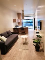 Ga er gewoon even tussenuit in deze rustgevende, centraal gelegen accommodatie o  Gezellige studio met terras op 't eilandje Entire condo vacation rental 712232088785113260