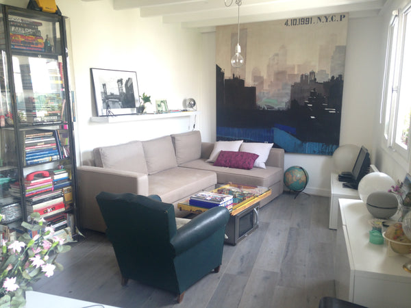 Little very sunny duplex (45m2) under the roof, with a nice and clear view on th Paris, France Little sunny duplex under the roof Entire rental unit vacation rental 12792246