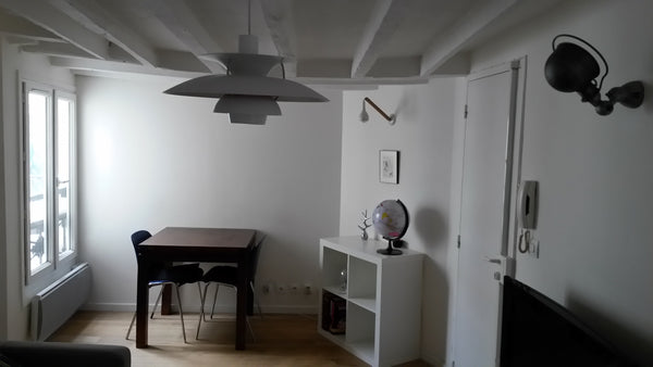 The apartment has been refurbished.<br />Very bright, modern and charming. <br / Paris, France Best place to visit Paris on foot Entire rental unit vacation rental 7157582