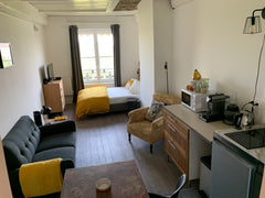Situé près de l'Hôtel de Ville, niché au cinquième étage avec ascenseur da Playa del Carmen, Mexico Magnifique appartement Amarillo Entire rental unit vacation rental 49472364