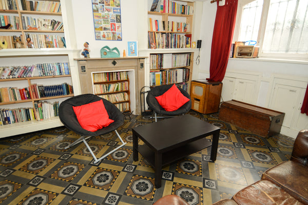 Beautiful apartment, freshly repainted, 65 m2, in raised floor, 1910 Brussels ma Brussels, Belgium Apartment raised basement Entire rental unit vacation rental 45026