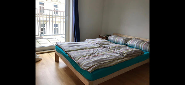 Von dieser zentral gelegenen Unterkunft aus seid ihr in Nullkommanichts an allen  Cozy room with a terrace nxt to city center, metro Private room in rental unit vacation rental 704882860181984874