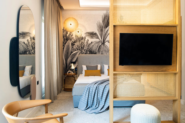 Enjoy a stylish experience at this centrally-located place.<br />“Angel” lies on  