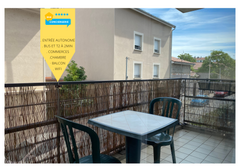 📌 LE BACHUT ⭐️ is a large functional one-bedroom apartment with balcony, located Lyon, France Le Bachut - T2 avec balcon à 12min de Monplaisir Entire rental unit vacation rental 47751248