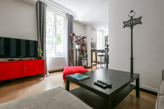 Enjoy your stay in Paris from one of the greatest district in town.<br />In the  Paris, France cosy apartment Montorgueil/Marais Entire condo vacation rental 7284451