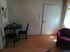 Individuelle Wohnungen in einem Haus mit Garten <br />1 Wohnung im Erdgeschoss < Vienna, Austria Kleinwohnung MK-SMART EG Entire bungalow vacation rental 36939804