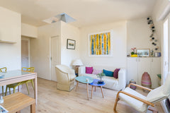 Hi!! <br /><br />I rent 1 bedroom in a very nice and cosy 65 sqm appart in the h Paris, France 1 bedroom in Amazing 65 sqm appart in St Germain Private room in rental unit vacation rental 6992616