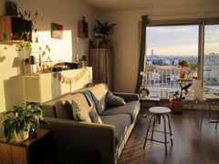 Charming and quiet studio with a balcony looking over the Eiffel tower and the r Paris, France Splendid nest over Paris' roofs ! Entire rental unit vacation rental 16389580