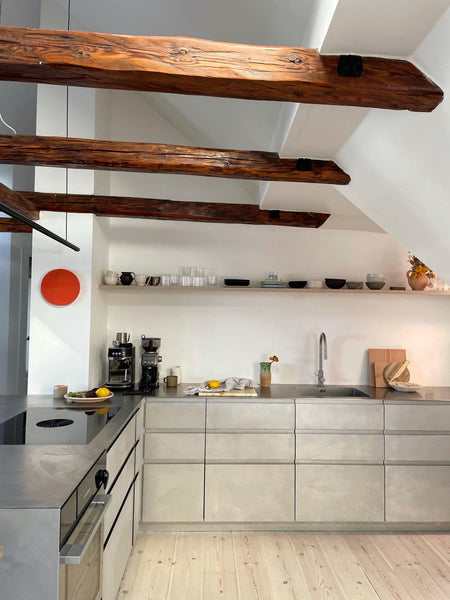 Vi lejer vores loft til kip-lejlighed ud på Østerbro i sommerferien. Lejligheden Copenhagen, Denmark Skøn loftslejlighed på Østerbro Entire condo vacation rental 611284840181747504