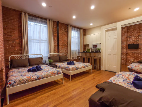 A Great Studio Apartment is located in the Center of Midtown Manhattan near Hera  Rental unit in New York · ★4.60 · Studio · 3 beds · 1 bath Entire rental unit vacation rental 43959626