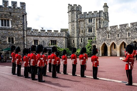 Full Day Private Tour London Sightseeing  Windsor Castle and Stonehenge  Private Tours and Travel Guide Europe London CITY London Destination Tour