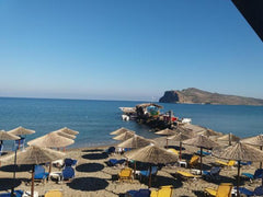 Litinas Beachfront Studio offers you a relaxed and lovely accommodation just a f  Litinas Beachfront Studio Entire rental unit vacation rental 33774203