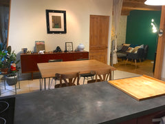 Bel appartement de 60m2 situé dans les pentes de la Croix-Rousse, proche de la p Paris, France Bel appartement dans les pentes de la croix rousse Entire rental unit vacation rental 25258970