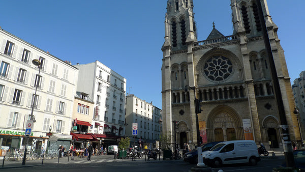 Ce 2 pièces coquet dans un ancien atelier peut accueillir 3 adultes ou 2 adultes  Charmant 2 piéces à Belleville Entire rental unit vacation rental 3336614