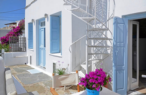 Traditional Village Home that can accommodate up to 5 guests, house is located i Athens, Greece Bright, Calming Retreat @ Triantaros Tinos Entire home vacation rental 49267492