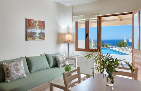 A spacious single-room apartment accommodating a family up to 4 people, fully eq Heraklion, Greece Cozy pool front apartment with sea view (Green) Entire serviced apartment vacation rental 3160005