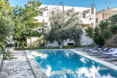The villa consists of 6 separate bedrooms, a fully equipped kitchen area with di Chania, Greece Spacious Holiday Villa, PRVT Pool near Rethymno Entire home vacation rental 17519469