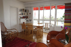 Two rooms (43 m2, up to 4 guests) in Paris 15th<br />Large sunny balcony on  Par Paris, France Park and sky in the heart of Paris Entire rental unit vacation rental 4212899