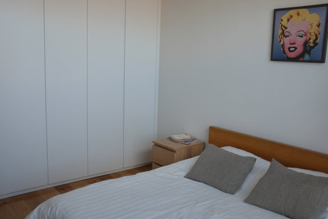 Bienvenu, l'appartement se situe au deuxième étage d'un bâtiment Art-deco du XIX Linkebeek, Belgium Chambre coup de cœur pour voyageur(s) raffiné(s). Entire rental unit vacation rental 29905215