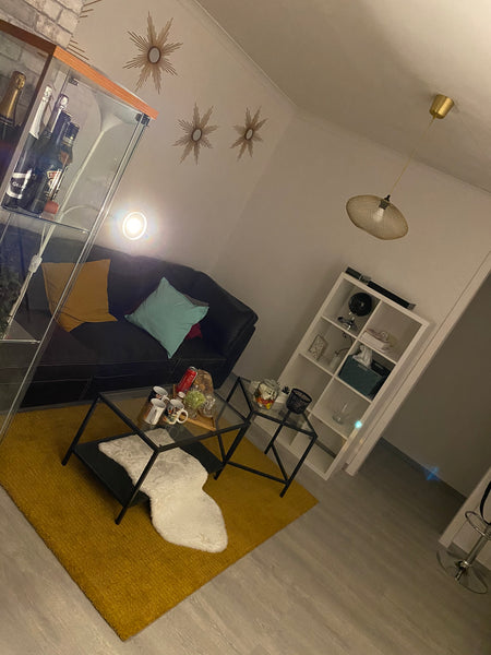 l'appartement a été récemment rénové et bien décoré comme sur les photos . l'app Liège, Belgium Chambre individuelle dans un appartement commun Private room in rental unit vacation rental 47329721