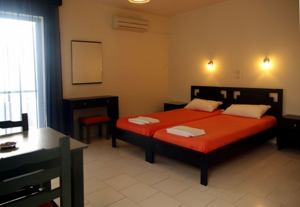 Studio 30m², with 2 beds and side sea view. It has a big balcony and is located   Klery Studios - Studio with Side Sea View, 2 beds Private room in rental unit vacation rental 20173599