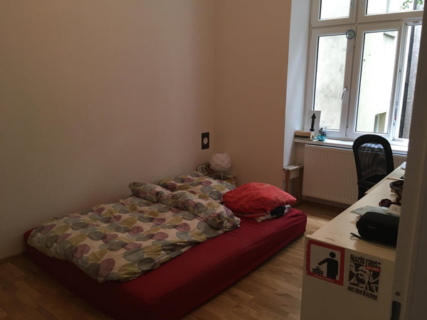 Gemütliche 3er WG am Brunnenmarkt im 16. Bezirk. Zentrale Lage, direkte U-Bahn u Vienna, Austria Getrennt begehbares Zimmer in 3er WG im 16ten Private room in rental unit vacation rental 25371171